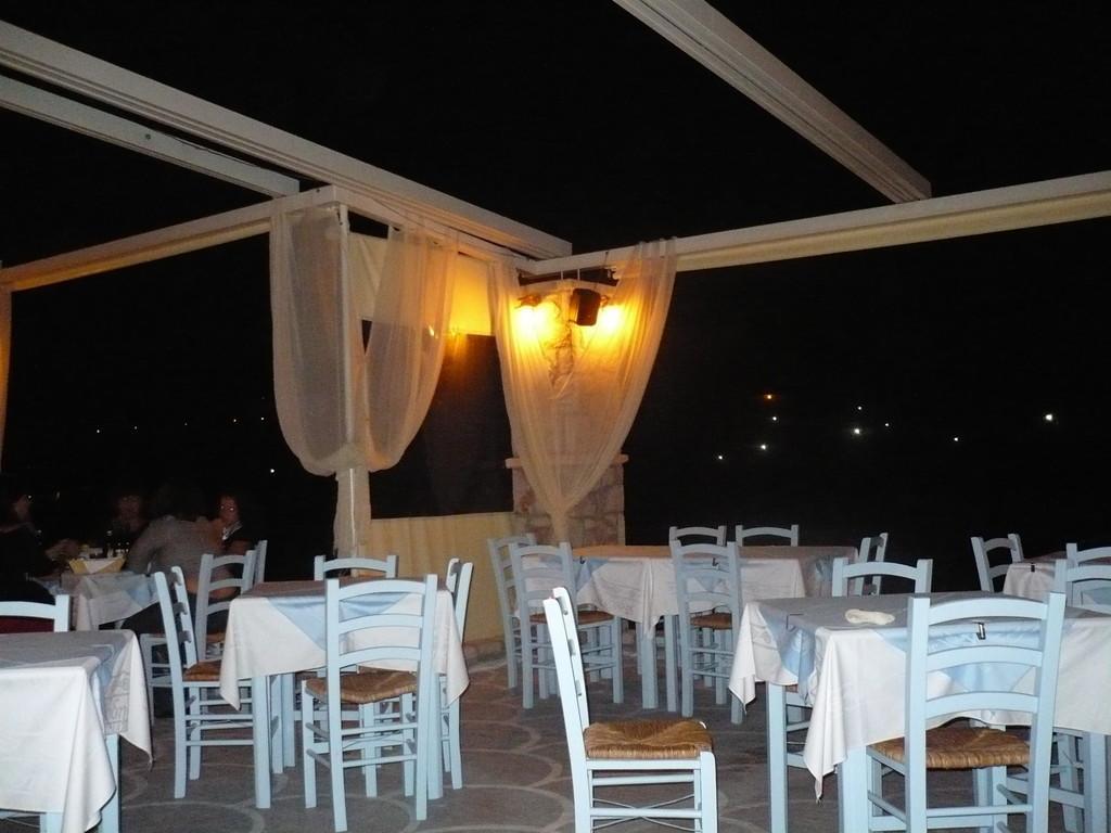 Sardis Rooms Aliki  Exterior foto